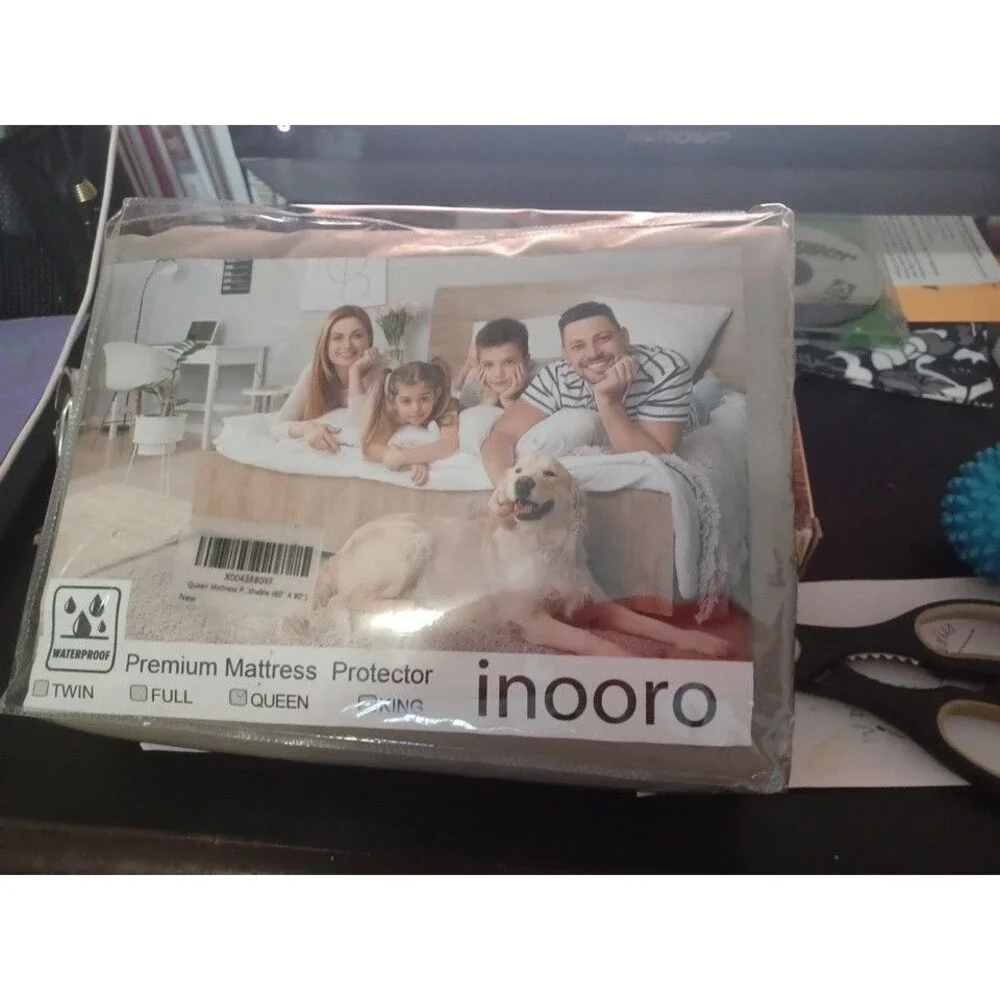 Inooro Premium Waterproof Queen Mattress Protector NIB Grey Color 60X80